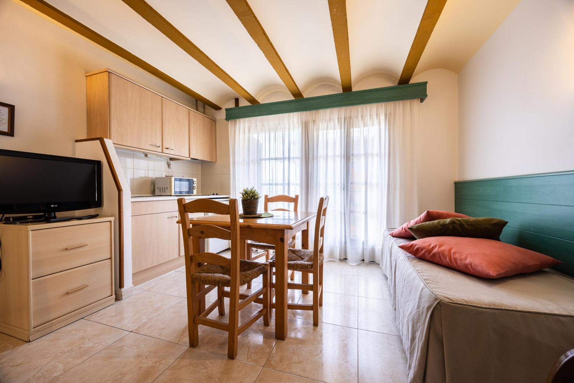 Aparthotel Les Corts Λίβια Εξωτερικό φωτογραφία