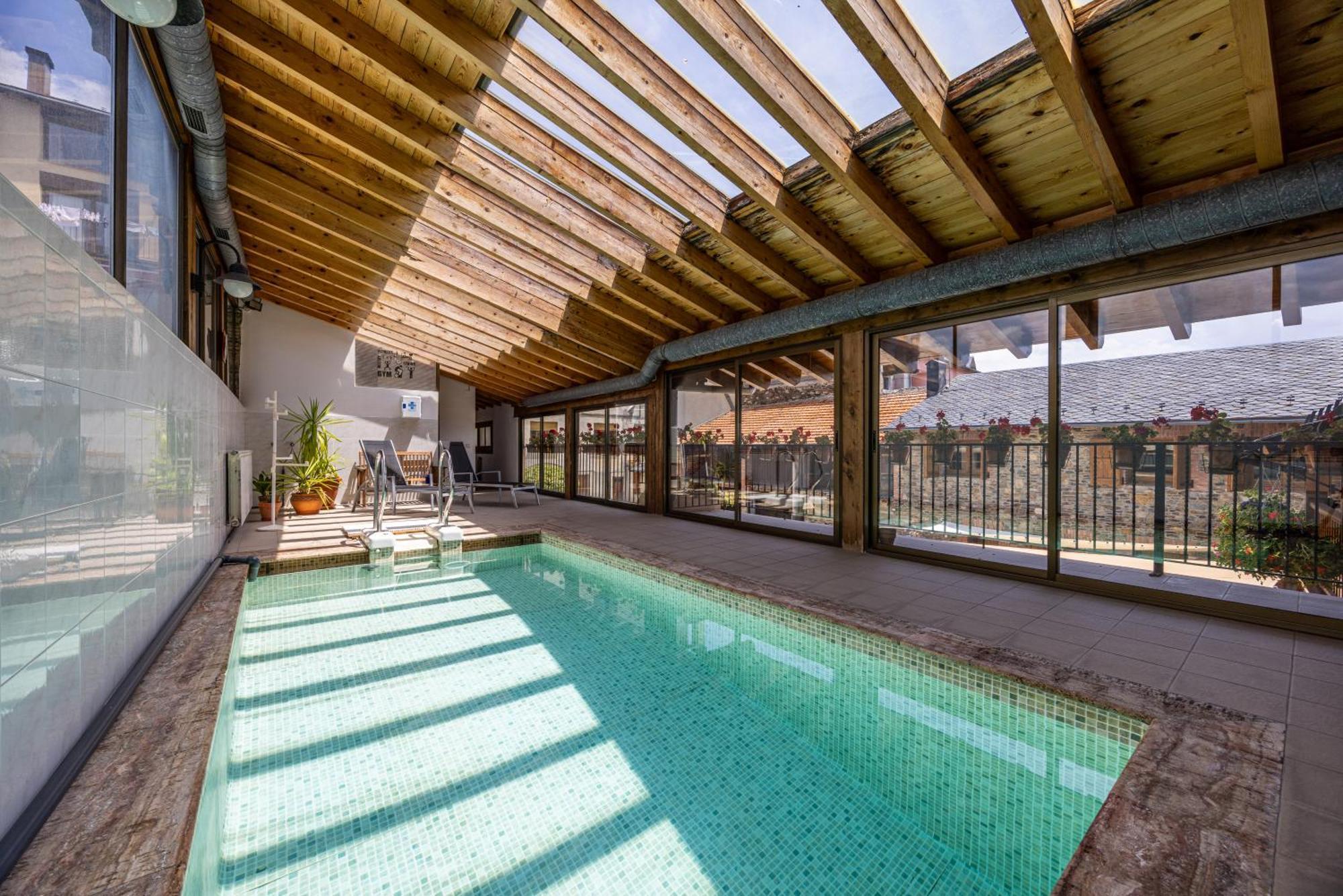Aparthotel Les Corts Λίβια Εξωτερικό φωτογραφία